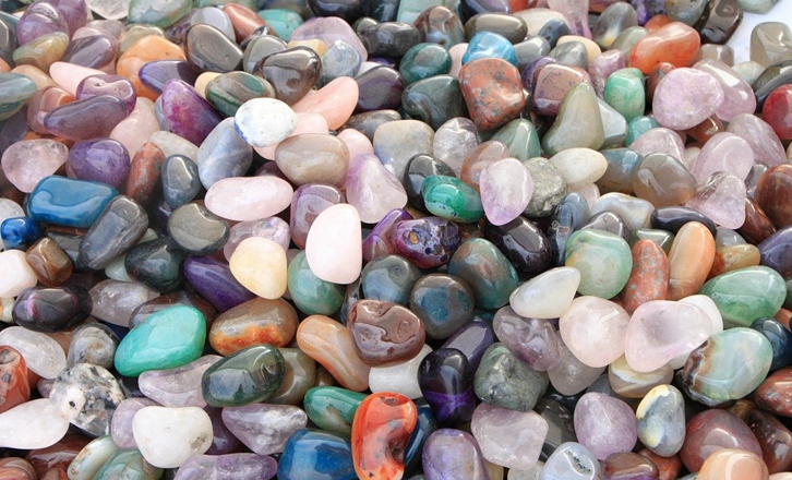 北京半寶石進(jìn)口報(bào)關(guān)公司