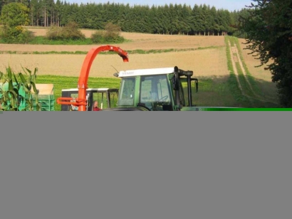 德國舊農機設備青貯機進口報關資料到天津海運案例