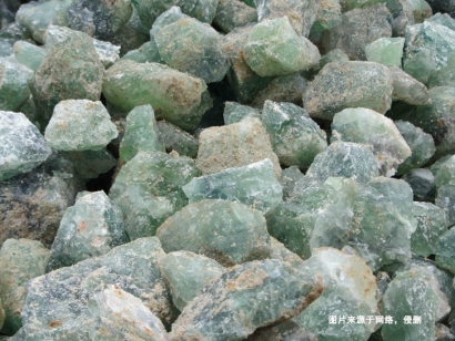 江蘇連云港螢石進(jìn)口報(bào)關(guān)資料_省50%礦石報(bào)關(guān)費(fèi)用